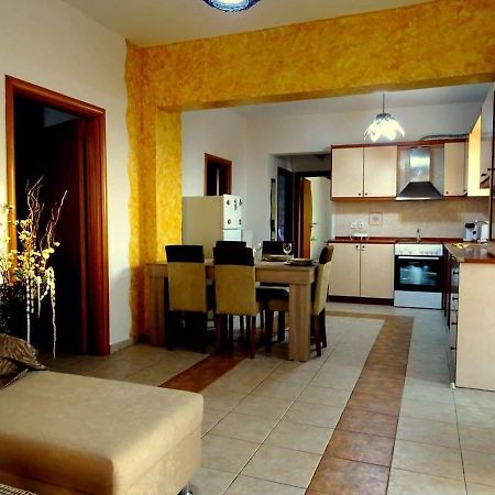 Paradeísion Cozy Apartment In Paradisi מראה חיצוני תמונה